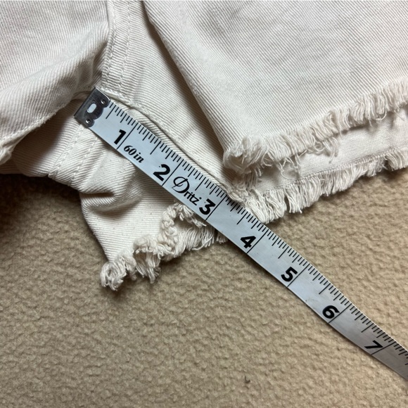 Free People Shorts Womens 28 Cream Cut Off Denim Button Fly High Rise Fray - Picture 3 of 8